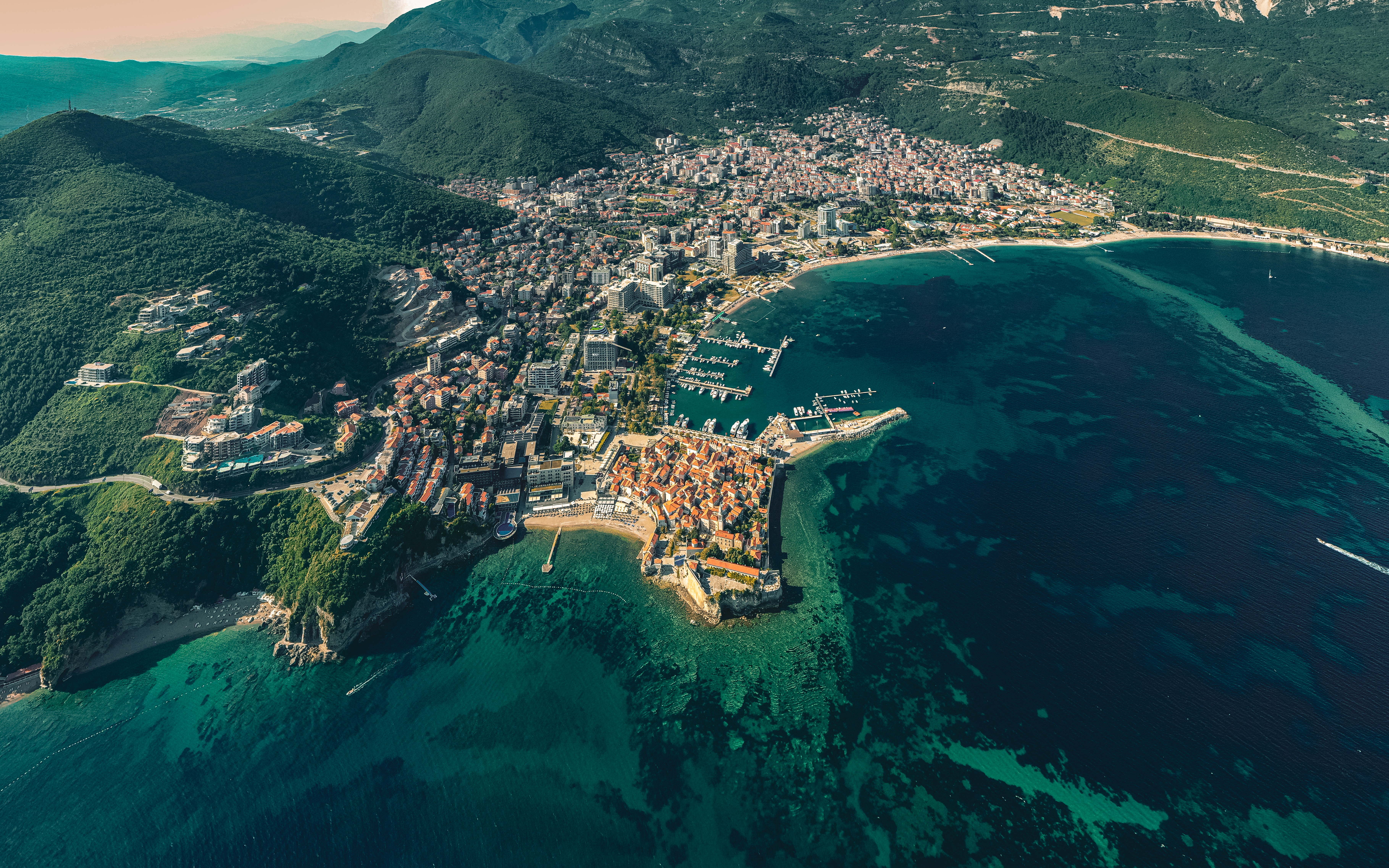  Budva, Budva English - Montenegro 1